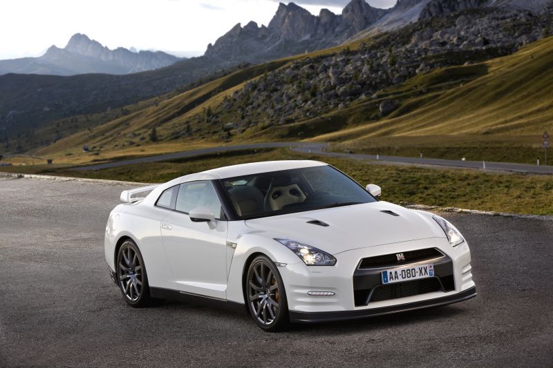 2011 Nissan GT-R (R35, facelift 2010) - Foto 1