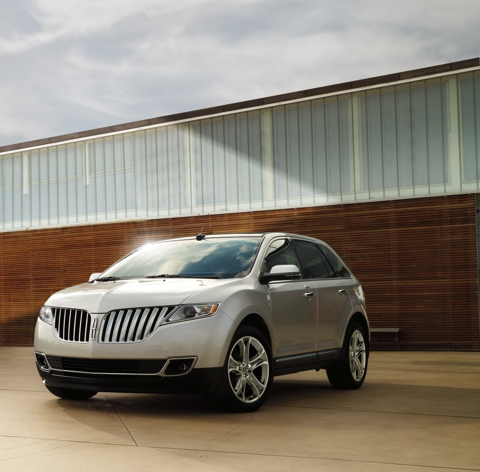 2011 Lincoln MKX I (facelift 2011) 3.7 V6 24V (305 Hp) Automatic