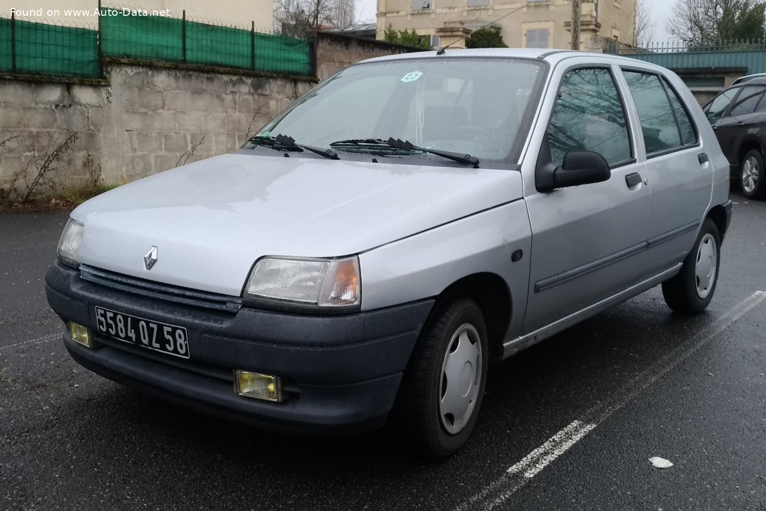 hack ijzer Intiem 1993 Renault Clio I (Phase I) 2.0 (150 Hp) Williams | Technical specs,  data, fuel consumption, Dimensions