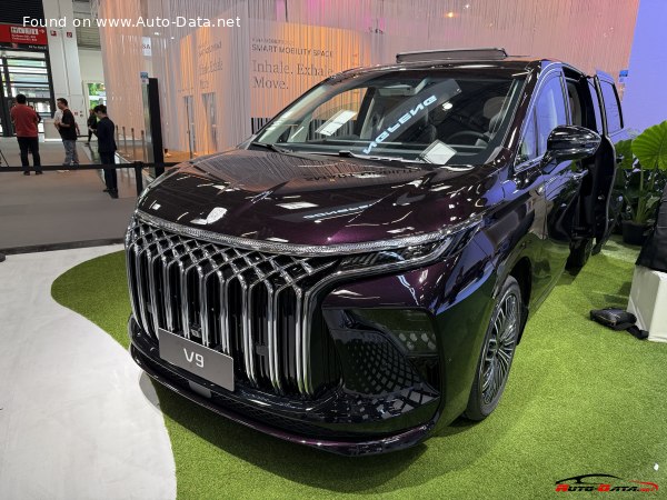 2024 Forthing V9 - Foto 1