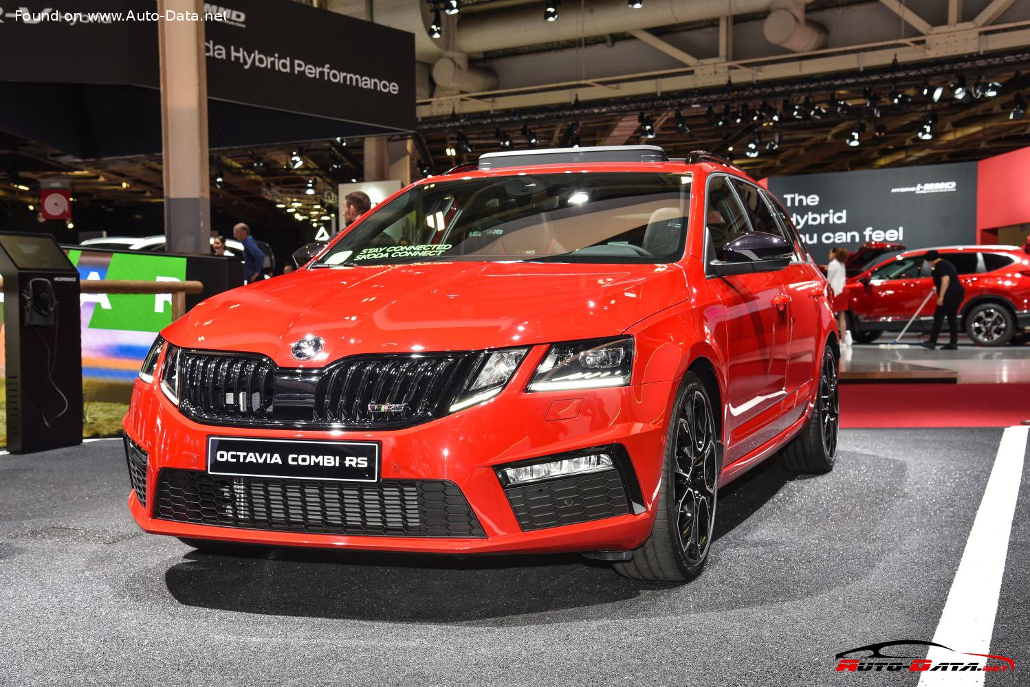 https://www.auto-data.net/images/f42/Skoda-Octavia-III-Combi-facelift-2017.jpg