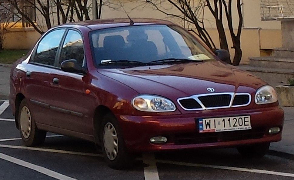 1997 Daewoo Lanos (KLAT) - Kuva 1