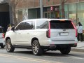 Cadillac Escalade V ESV - Photo 8