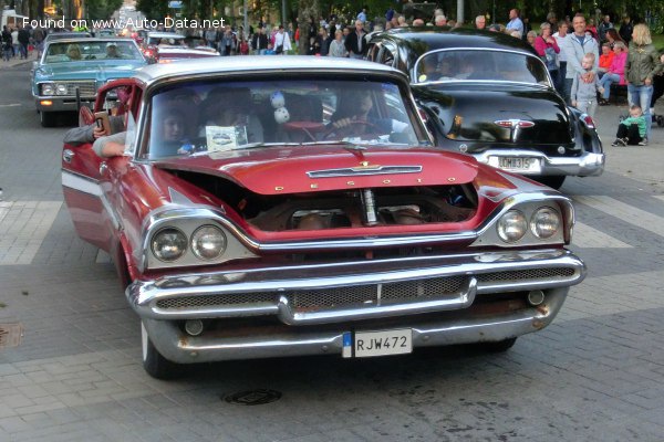 1958 DeSoto Firesweep I 4-Door Sedan (facelift 1958) - Fotografie 1