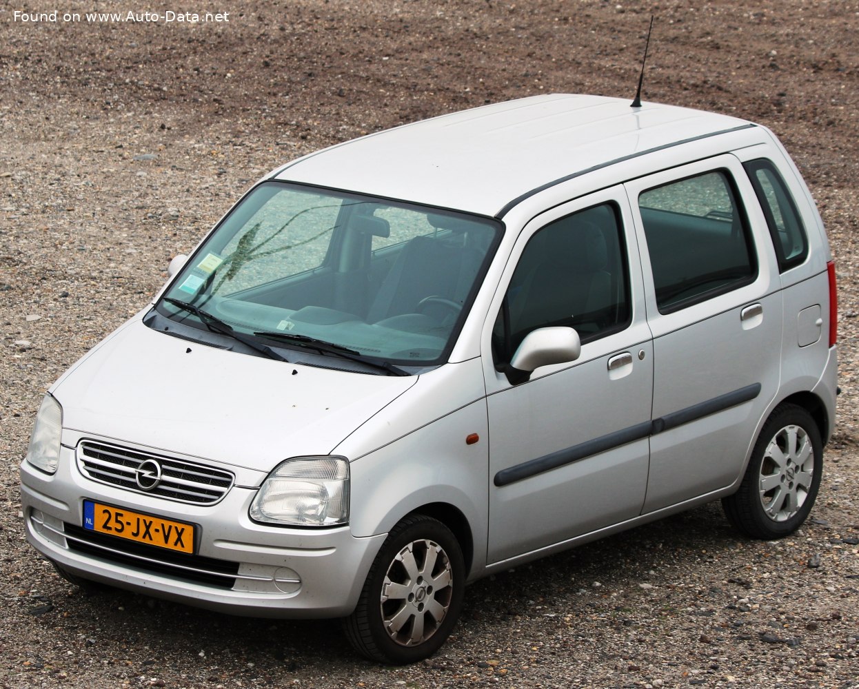 2000 Opel Agila I 1.2 16V (75 PS)