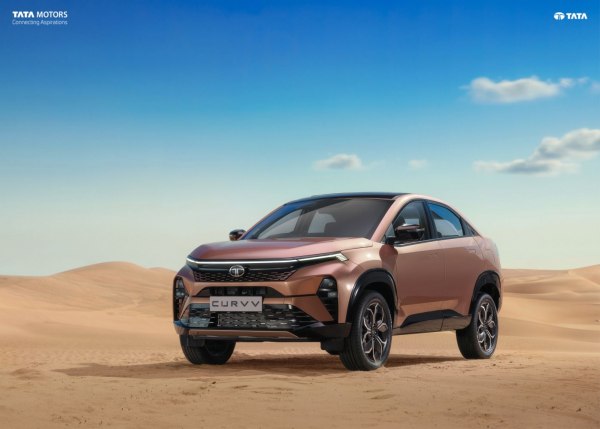 2025 Tata Curvv - Fotografia 1