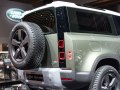 Land Rover Defender 90 (L663) - Kuva 7