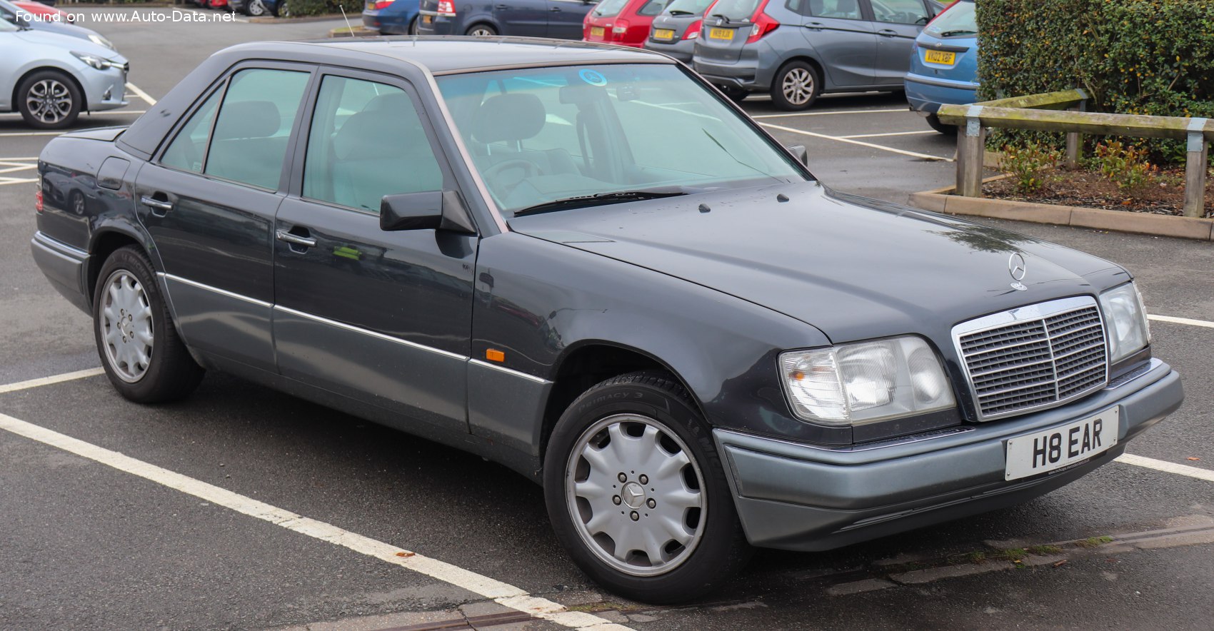 Mercedes-Benz E-Klasse (W213) E 300 (2019), Launch: 1993 Ge…