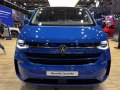Volkswagen Caravelle (T7) Long - Снимка 9