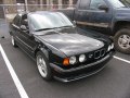 BMW M5 (E34) - Fotografia 3