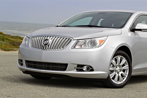 2009 Buick LaCrosse II - Kuva 1