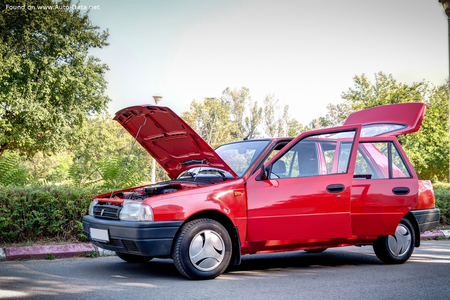 Auto-Abdeckplane Atmungsaktiv Für Dacia Supernova 2000-2003