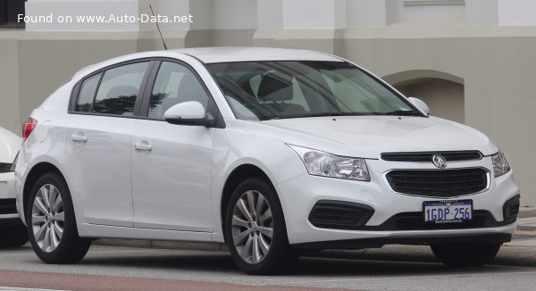 2015 Holden Cruze Hatch (JH, facelift 2015) - Fotografia 1