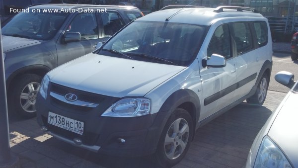 2014 Lada Largus Cross - Kuva 1