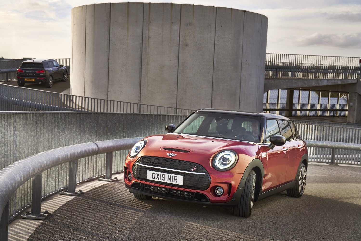 F54 MINI Clubman: performance, fuel economy figures 