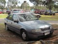 Opel Vectra A CC - Fotoğraf 2