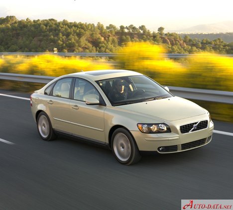 Volvo S40 ficha técnica