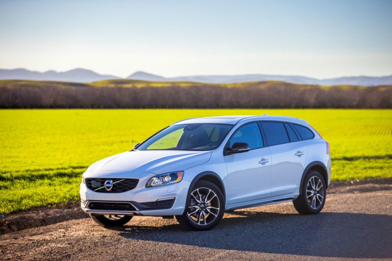 2015 Volvo V60 I Cross Country - Fotografia 1