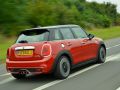 Mini Hatch (F55) 5-door - Fotografie 2