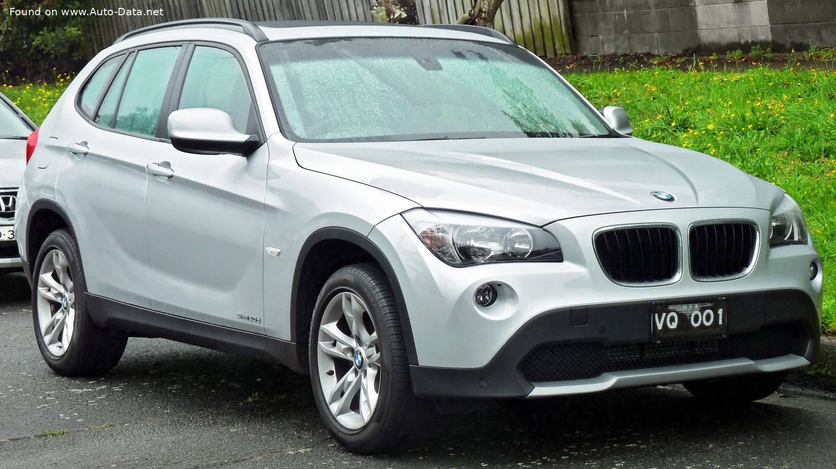 File:BMW X1 xDrive18d (E84) – Heckansicht, 12. Juni 2011