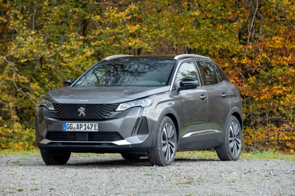 2021 Peugeot 3008 II (Phase II, 2020) - Fotoğraf 1