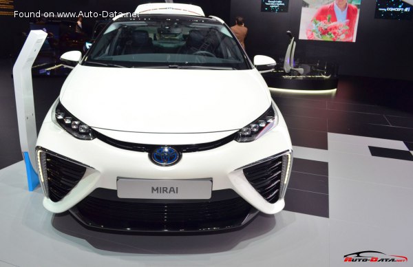 2015 Toyota Mirai - Fotoğraf 1