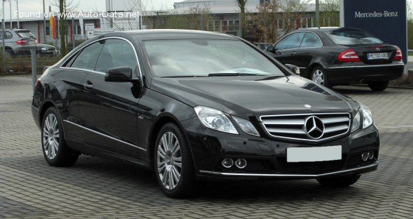 2010 Mercedes-Benz E-sarja Coupe (C207) - Kuva 1