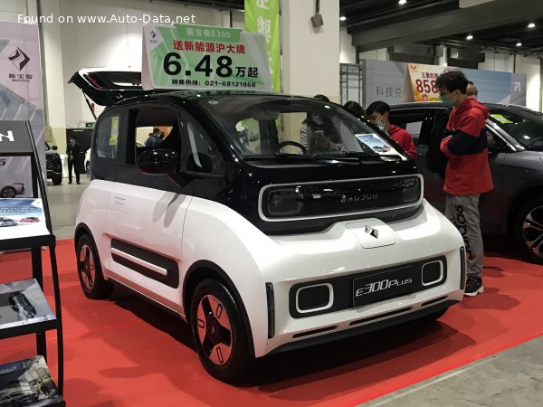 2020 Baojun E300 Plus - Фото 1