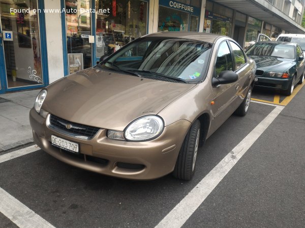 1999 Chrysler Neon II - Fotografia 1