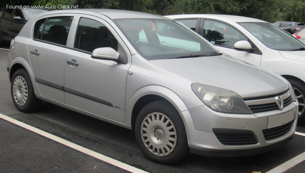 2004 Vauxhall Astra Mk V CC - Снимка 1