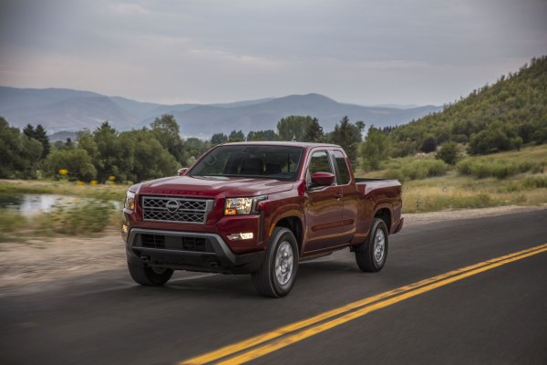 2022 Nissan Frontier III King Cab - Fotoğraf 1