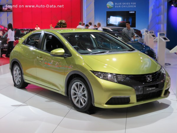 2012 Honda Civic IX Hatchback - Фото 1