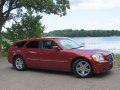 2005 Dodge Magnum - Снимка 2