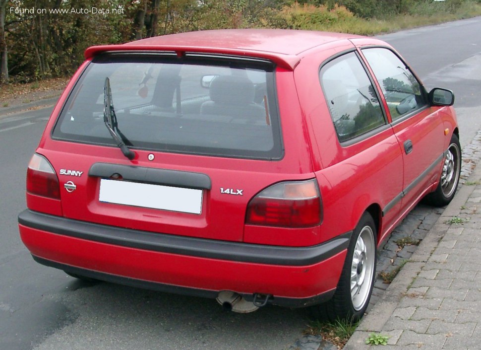 1991 Nissan Sunny III Hatch (N14) 3 doors - Fotoğraf 1