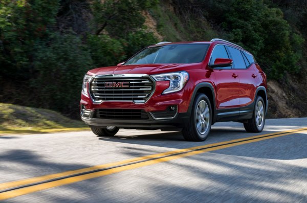 2022 GMC Terrain II (facelift 2022) - Photo 1