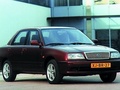 1998 Daihatsu Applause II - Fotografie 3