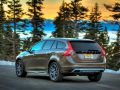 Volvo V60 I Cross Country - Фото 2