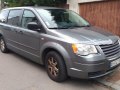 2008 Chrysler Voyager V - Fiche technique, Consommation de carburant, Dimensions