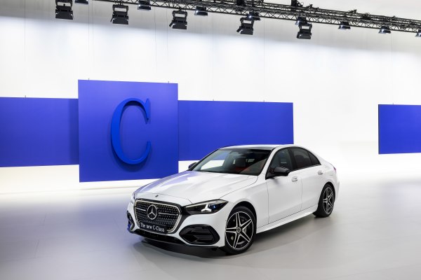2027 Mercedes-Benz C-Klasse (W206, facelift 2026) - Bild 1