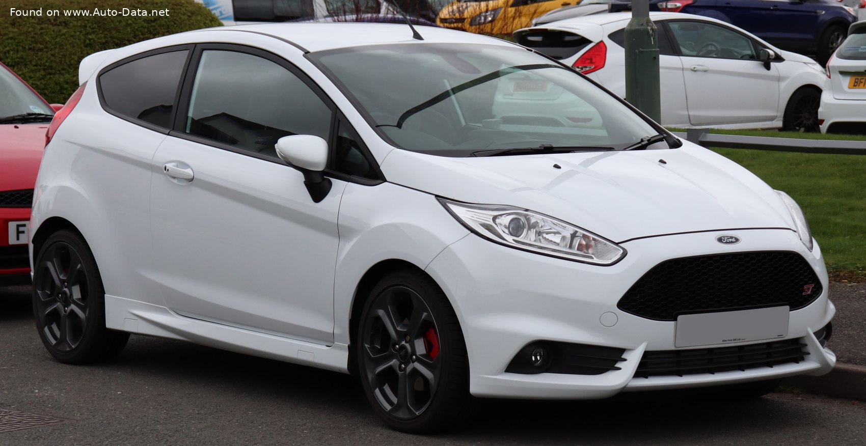 Gevlekt ga sightseeing metgezel 2016 Ford Fiesta VII (Mk7, facelift 2013) 3 door ST 1.6 EcoBoost (200 Hp) |  Technical specs, data, fuel consumption, Dimensions