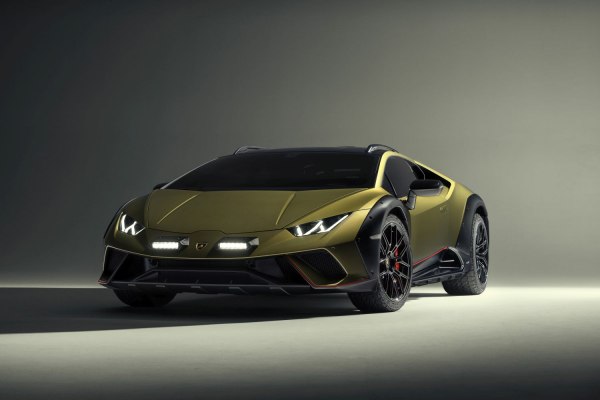 2023 Lamborghini Huracan Sterrato (facelift 2023) - Fotografia 1