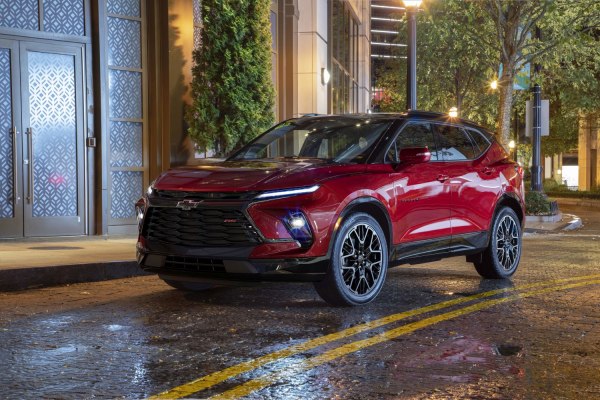 2023 Chevrolet Blazer (2019) (facelift 2022) - Снимка 1