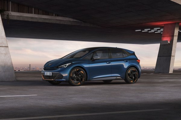 2022 Cupra Born - Kuva 1