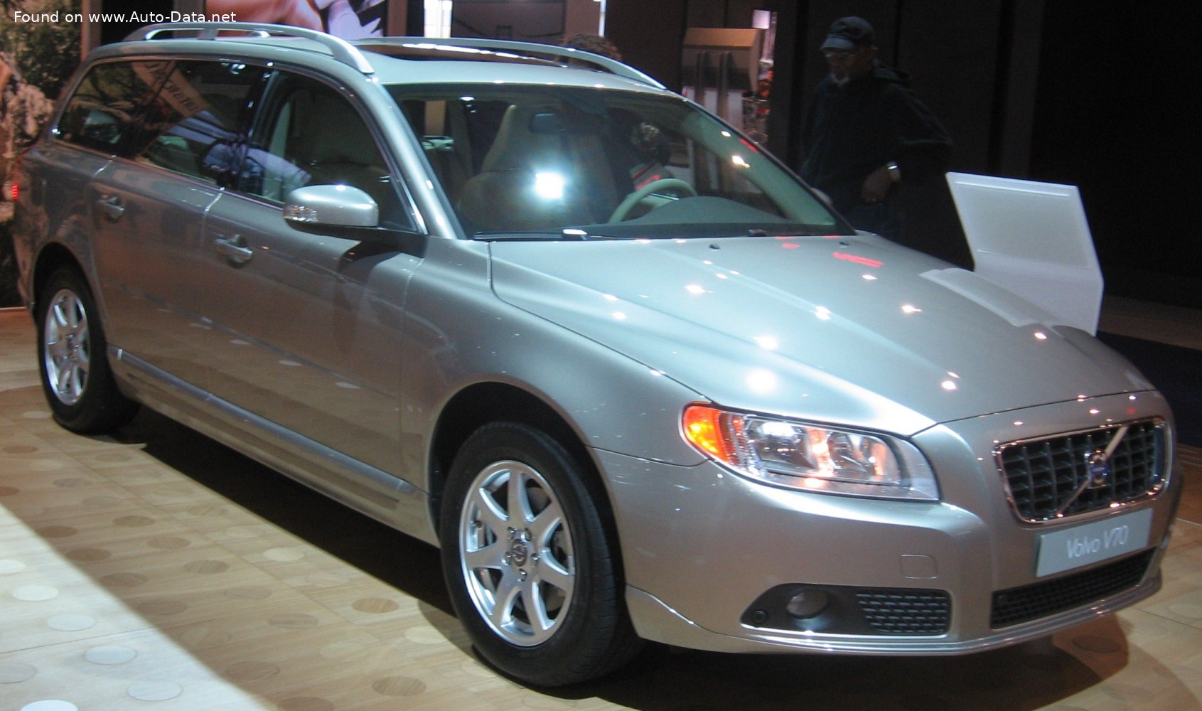 ødemark Hobart bassin 2010 Volvo V70 III 2.0 T (203 Hp) | Technical specs, data, fuel  consumption, Dimensions