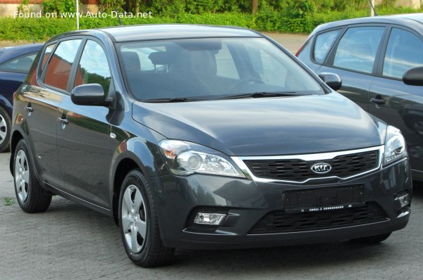 2009 Kia Cee'd I (facelift 2009) - Снимка 1