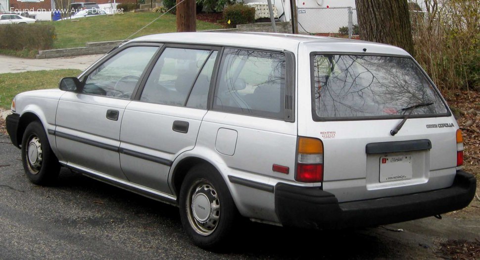 1988 Toyota Corolla  Wagon VI (E90) - Fotografie 1