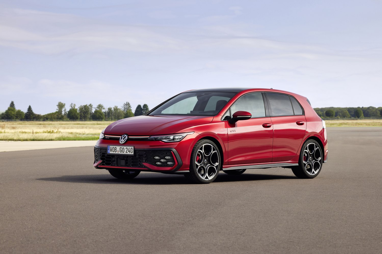 2025 Volkswagen Golf VIII (facelift 2025) GTI 2.0 TSI (265 Hp) DSG