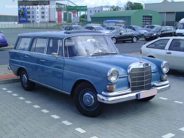 1965 Mercedes-Benz Fintail Universal (W110) - Фото 1