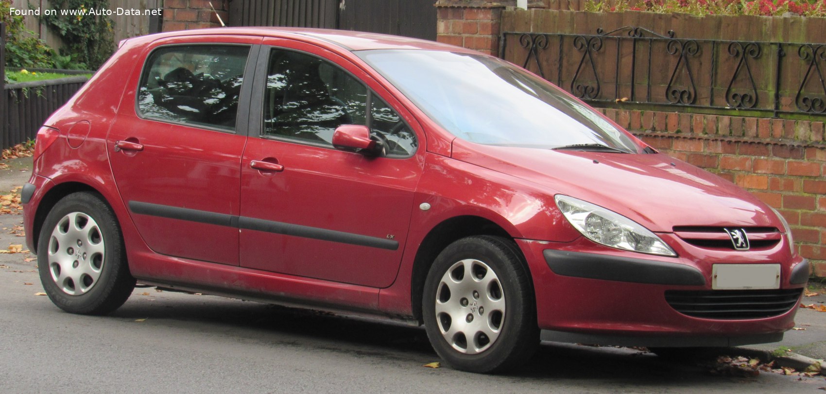 2001 Peugeot 307 1.4 (75 CH)  Fiche technique, consommation de