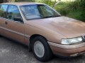 1990 Holden Statesman (VS) - Технически характеристики, Разход на гориво, Размери